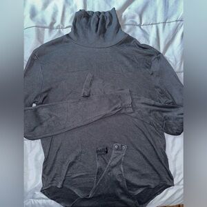 H&M TurtleNeck Bodysuit